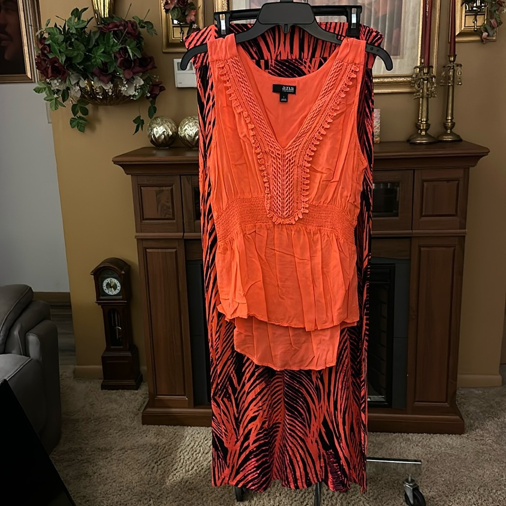 Ana top with skirt